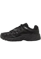 "P-600" Sneaker